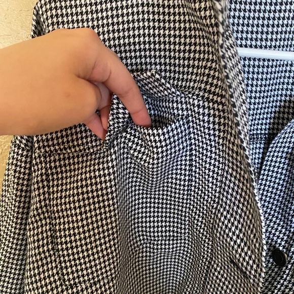 Button Up Jacket - Picture 5 of 6